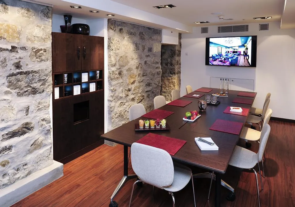 ****  Hotel Tiffany By Fassbind Geneva Switzerland